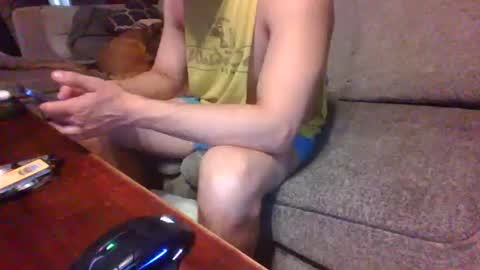 Snapshot of blaw_1321 chatting on 06/13/26, 05:11 blaw_1321 online show from 06/13/26, 05:11