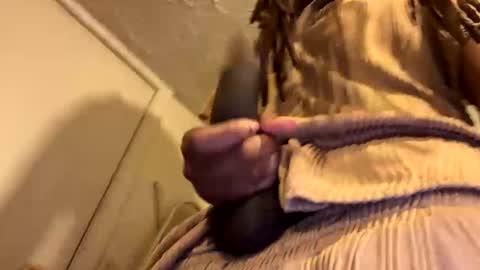 Snapshot of blaxkasta chatting on 01/10/25, 05:24 Black Clover online show from 01/10/25, 05:24