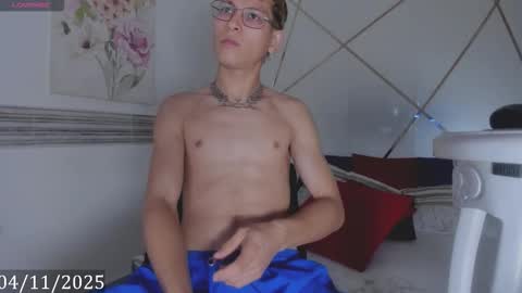 blaze_lm online show from 11/04/25, 12:26