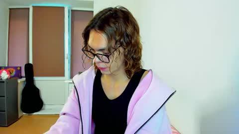 David online show from 09/18/25, 03:03