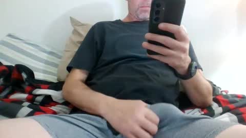 Banana boy blinky online show from 12/30/24, 01:04