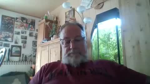 Snapshot of blindsurfer780299 chatting on 09/28/25, 12:21 blindsurfer780299 online show from 09/28/25, 12:21
