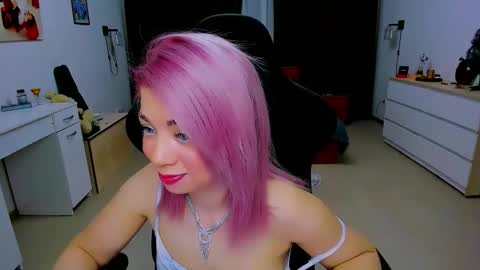 Nicole online show from 12/02/24, 03:37