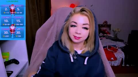 Nicole online show from 12/16/25, 03:00