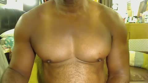 blkbiguncut10462 online show from 10/06/25, 03:04