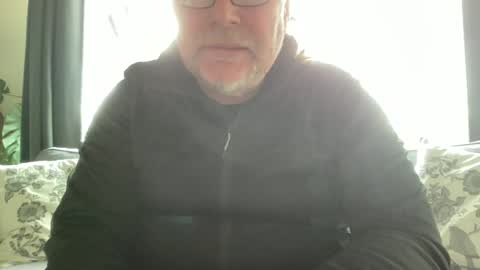 BlIdoL online show from 05/15/26, 11:06