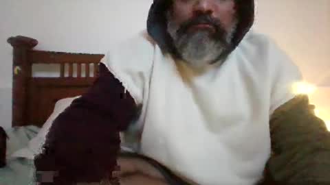 Snapshot of bloki123 chatting on 09/22/25, 04:58 lo que nunca olvidaras online show from 09/22/25, 04:58