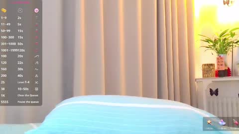 YoYo online show from 04/24/26, 07:55