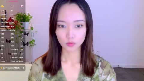 YoYo online show from 04/28/26, 05:56
