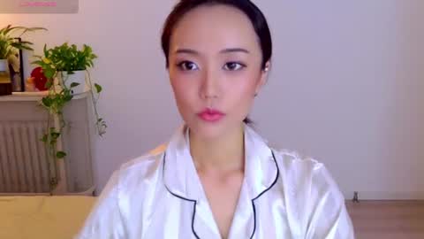 YoYo online show from 07/19/26, 06:39
