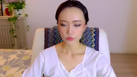 YoYo online show from 07/23/26, 09:07