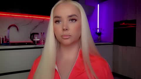 Lana online show from 01/20/25, 04:21