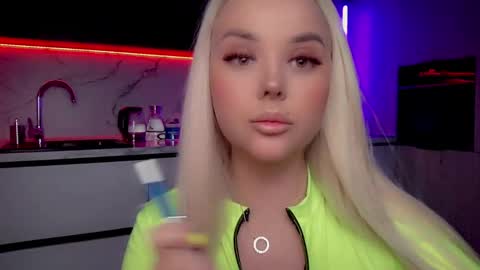 Lana online show from 02/21/25, 01:44