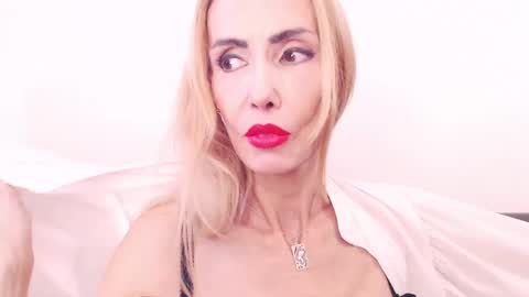 Snapshot of blond_pussy_ chatting on 12/09/24, 08:11 blond_pussy_ online show from 12/09/24, 08:11