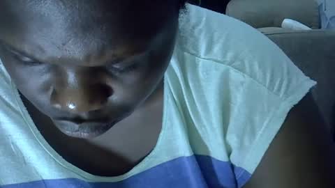 Snapshot of blonde202 chatting on 10/08/25, 02:14 Abbygael online show from 10/08/25, 02:14