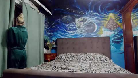 Snapshot of blonde4pasion chatting on 10/04/25, 04:49 blonde4pasion online show from 10/04/25, 04:49