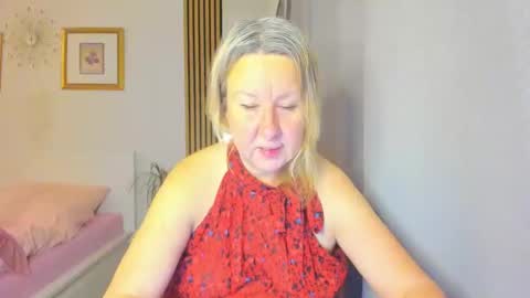 Nicole online show from 01/08/25, 05:16