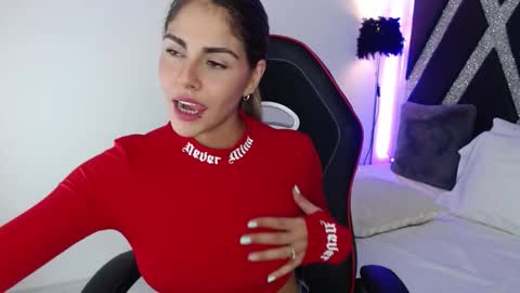 alejandra online show from 03/05/25, 02:46