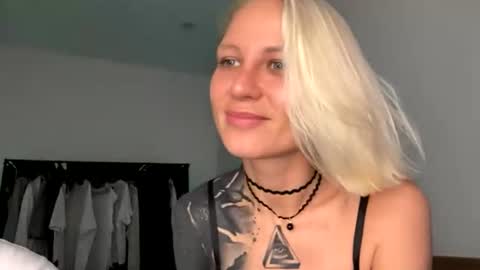 Snapshot of blonde_fuck_couple chatting on 06/15/26, 12:24 blonde_fuck_couple online show from 06/15/26, 12:24
