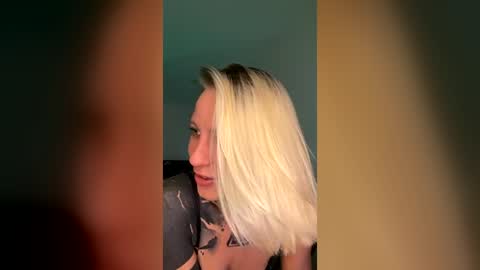 Snapshot of blonde_fuck_couple chatting on 06/30/26, 12:11 blonde_fuck_couple online show from 06/30/26, 12:11