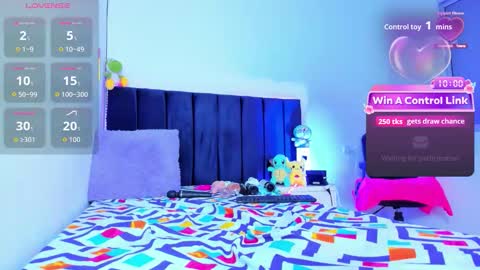 blonde_hot_7 online show from 03/08/26, 02:04