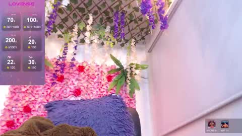 blonde_squirt_ online show from 02/06/26, 10:18