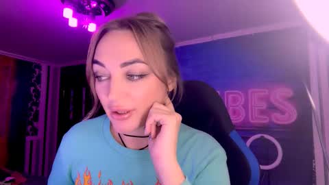 Meryem online show from 10/10/25, 06:29