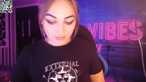 Meryem online show from 10/17/25, 04:20