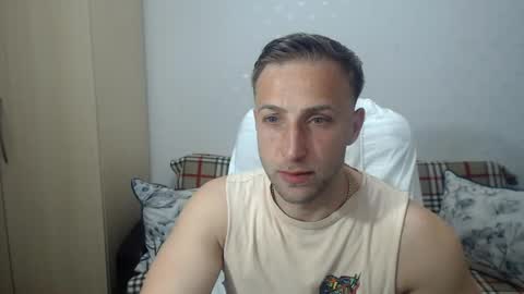 Snapshot of blondeagle chatting on 06/19/26, 08:45 Mr Blond online show from 06/19/26, 08:45