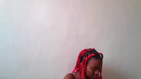 Snapshot of blondebarbiey chatting on 02/19/25, 09:17 blonde online show from 02/19/25, 09:17