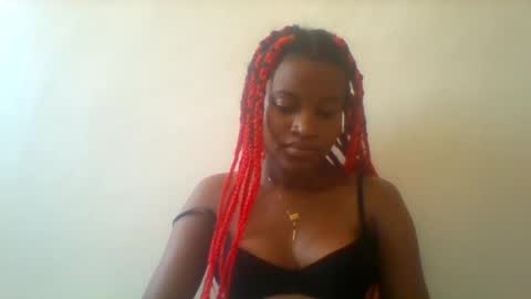 Snapshot of blondebarbiey chatting on 02/26/25, 07:42 blonde online show from 02/26/25, 07:42