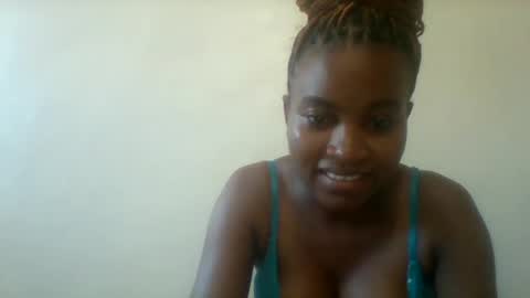 Snapshot of blondebarbiey chatting on 03/06/25, 02:51 blonde online show from 03/06/25, 02:51