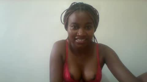 Snapshot of blondebarbiey chatting on 03/11/25, 03:59 blonde online show from 03/11/25, 03:59
