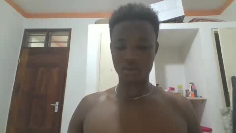 Snapshot of blondebarbiey chatting on 11/13/25, 05:50 blonde online show from 11/13/25, 05:50