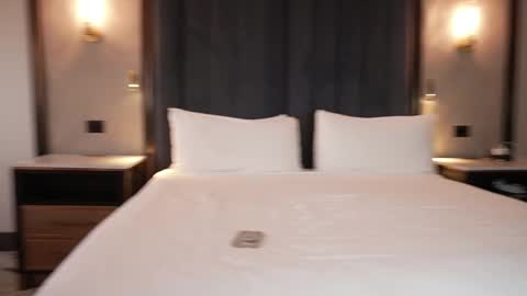 blondefoxsilverfox online show from 02/17/25, 01:04