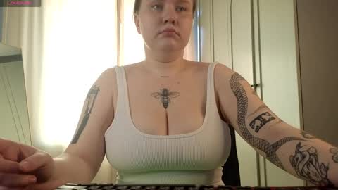 Mommy online show from 06/09/26, 06:47