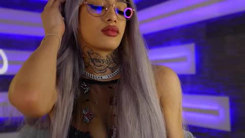 blondie_muller online show from 11/26/25, 08:54