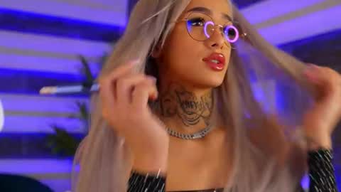 blondie_muller online show from 11/30/25, 08:57