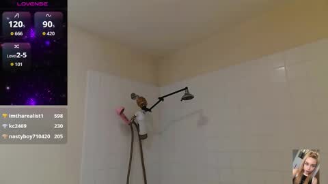 Bubbles online show from 10/23/25, 11:14