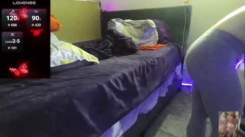 Bubbles online show from 03/11/26, 06:08