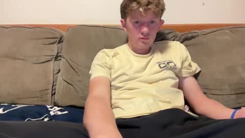 Snapshot of blondiedicks1 chatting on 10/04/25, 05:33 blondiedicks1 online show from 10/04/25, 05:33