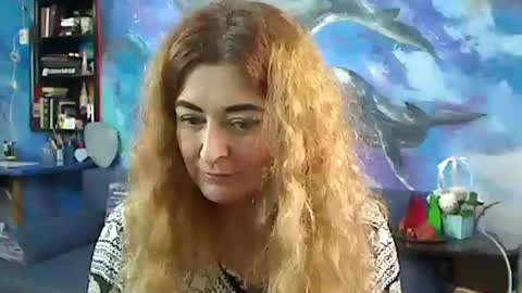 Snapshot of blondmilfs chatting on 12/10/24, 10:06 BlondMILfs online show from 12/10/24, 10:06