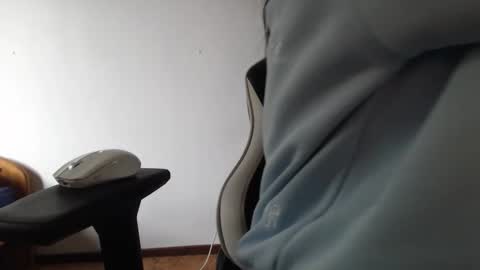 Snapshot of blondyelena chatting on 06/01/26, 05:31 blondyelena online show from 06/01/26, 05:31