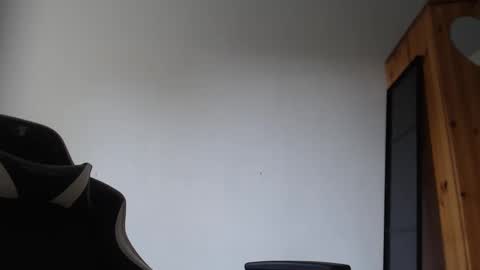 Snapshot of blondyelena chatting on 06/03/26, 06:05 blondyelena online show from 06/03/26, 06:05