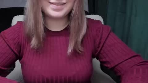 Snapshot of blondymargaret chatting on 11/23/25, 11:43 blondymargaret online show from 11/23/25, 11:43