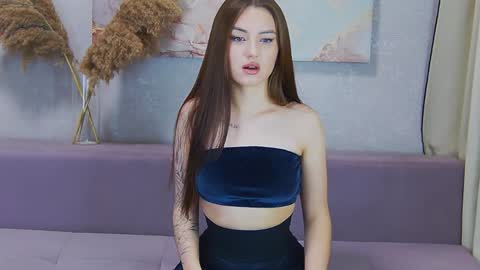 Juliana online show from 12/31/24, 12:11