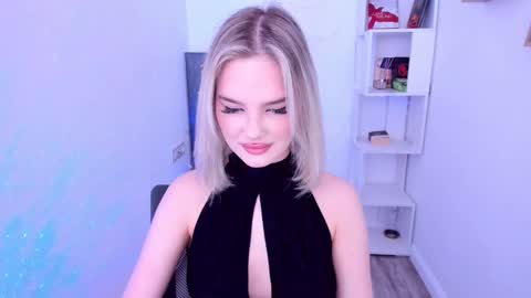 Sophia online show from 03/04/25, 01:55