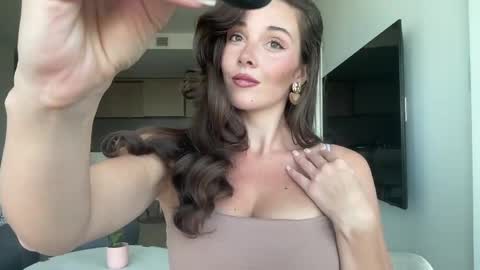 Emma Bloom online show from 05/28/26, 07:22