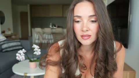 Emma Bloom online show from 06/26/26, 08:02
