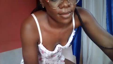 blossomcherry25 online show from 04/19/26, 01:43